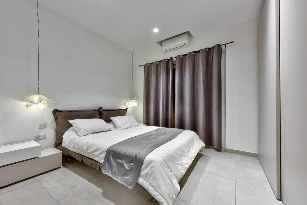 Modern 3 Bed & 2 Bth Apt Sliema Exterior photo